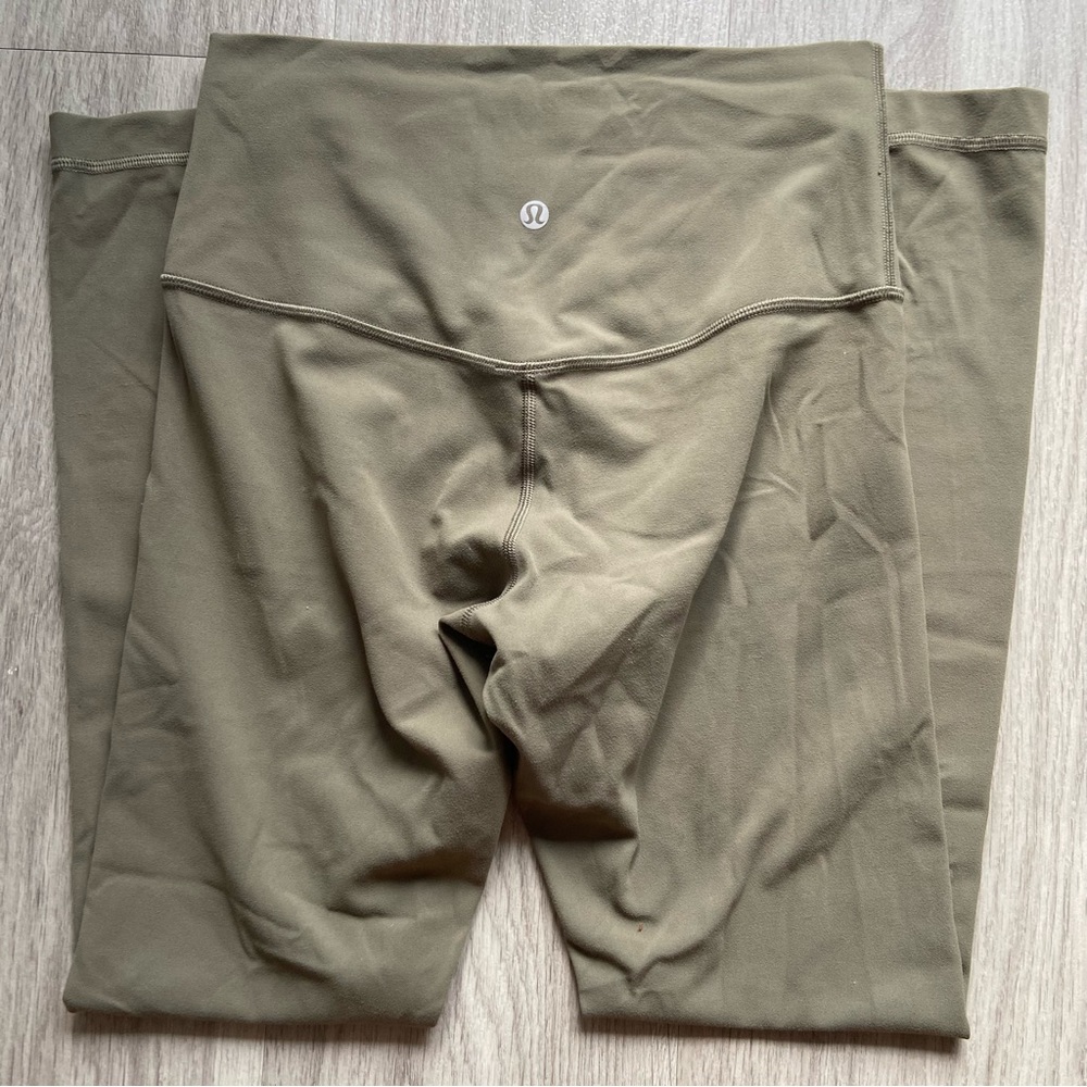 Align II 25” pant leggings size 6